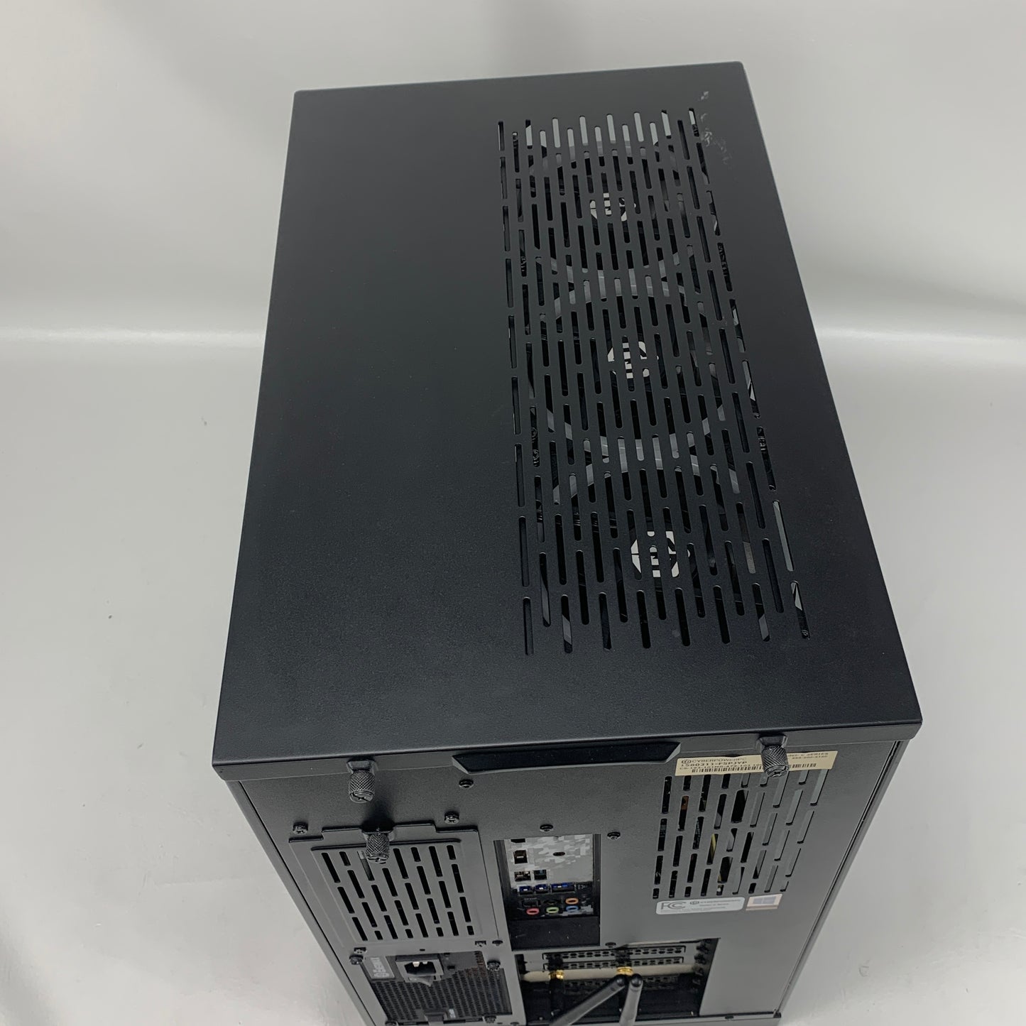 CyberPowerPC C series i9-10900k 32GB RAM 1TB SSD 2TB HDD GeForce RTX 2080 Super