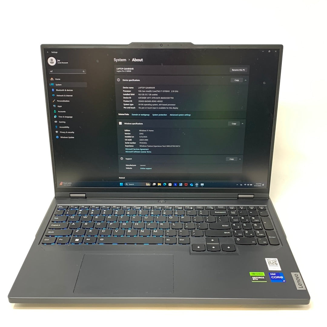 Lenovo Legion 5 Pro 16IRX8 15.6" i7-13700HX 2.1GHz 16GB RAM 512GB SSD