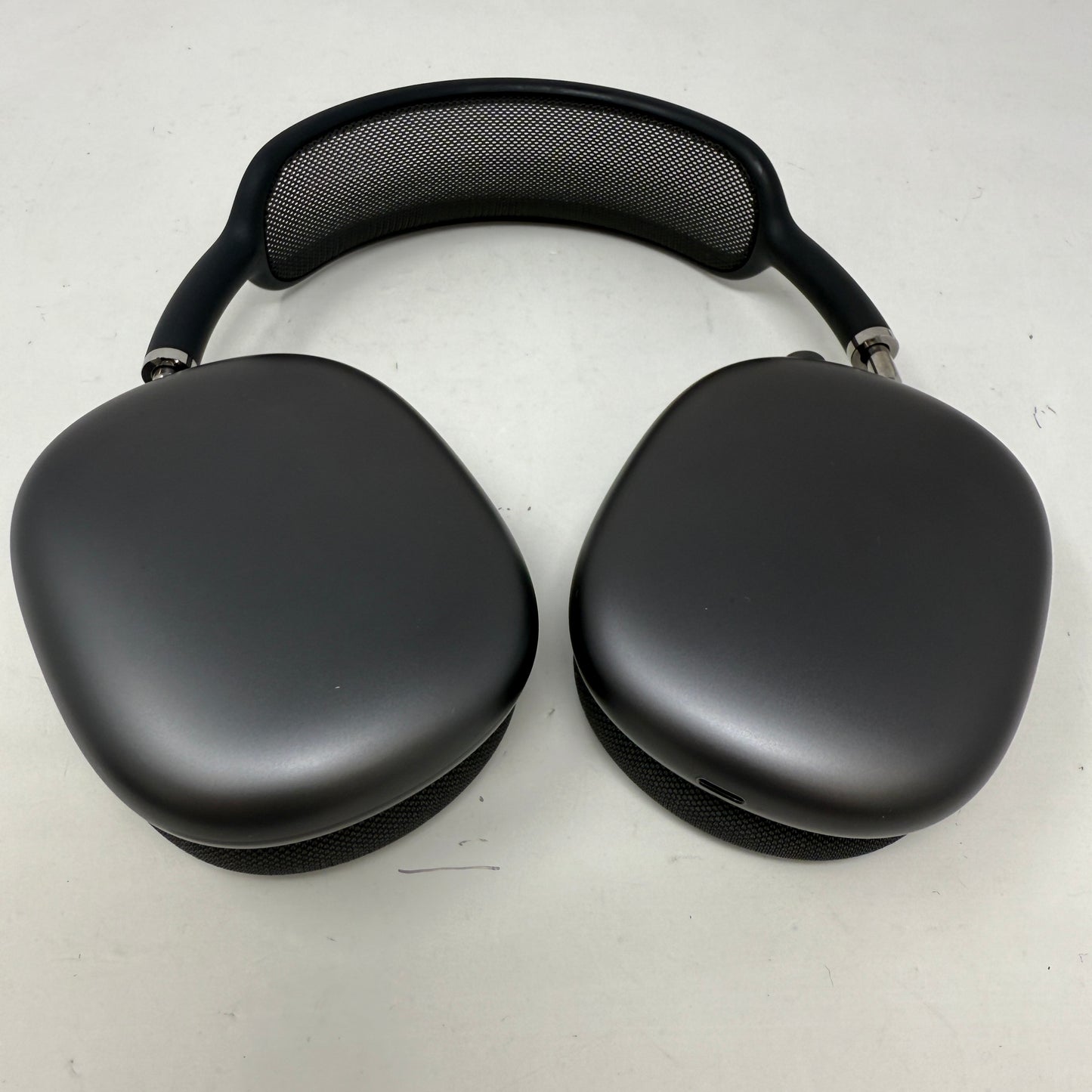 Apple AirPods Max Wireless Over-Ear Headphones Space Gray MGYH3AM/A