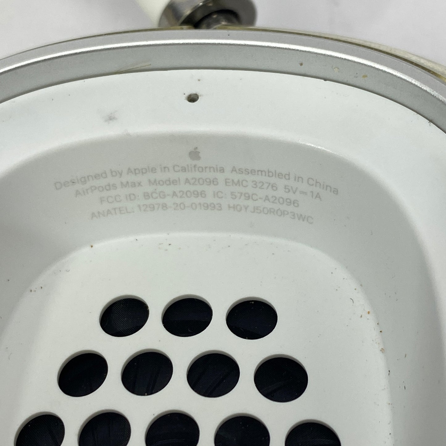 Apple AirPods Max USB-C Wireless Over-Ear Headphones Starlight MWW53AM/A