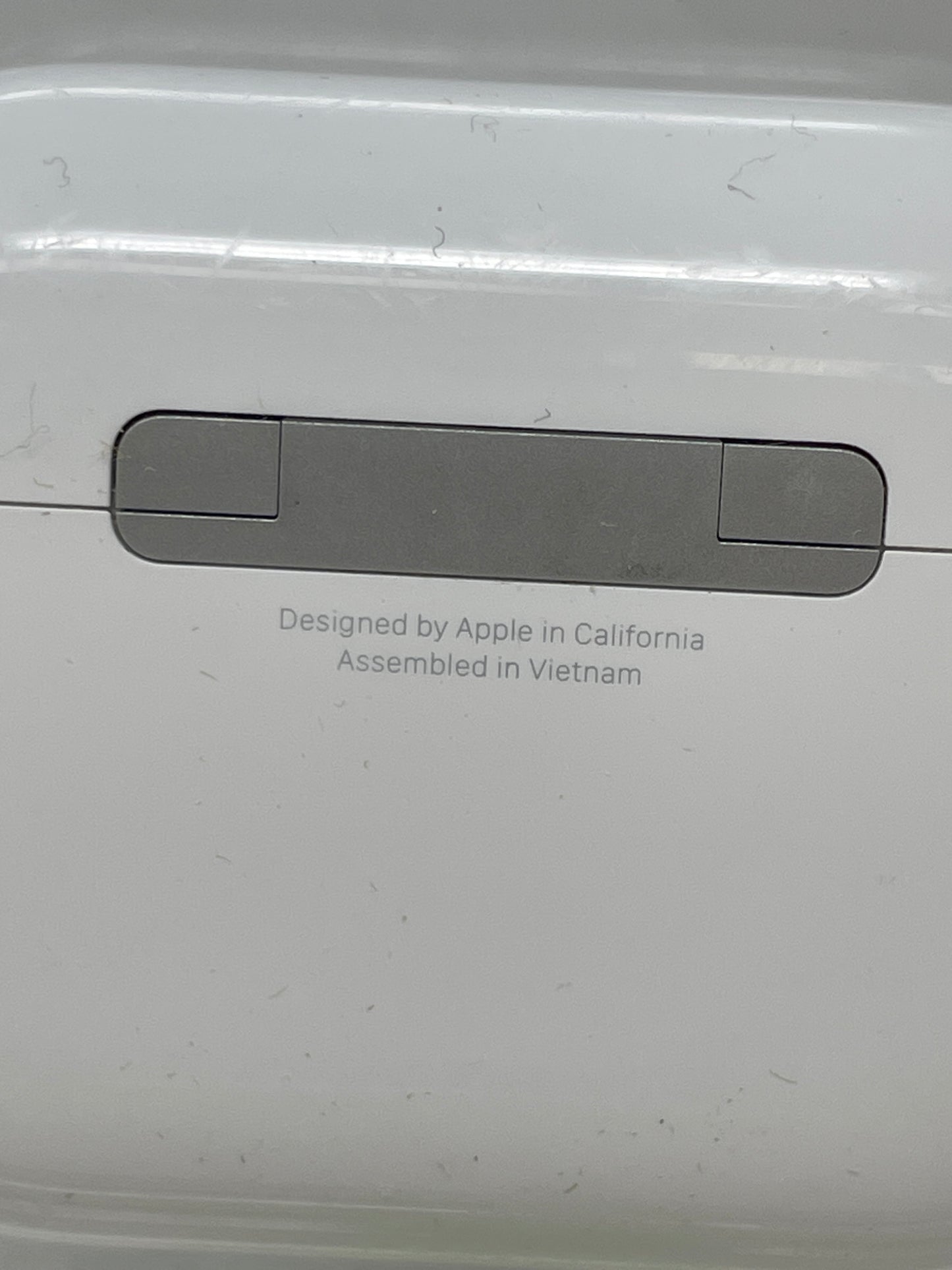 Apple AirPods Pro 3rd Gen with MagSafe Charging Case A3064 A3063 A3122 MTJV3AM/A