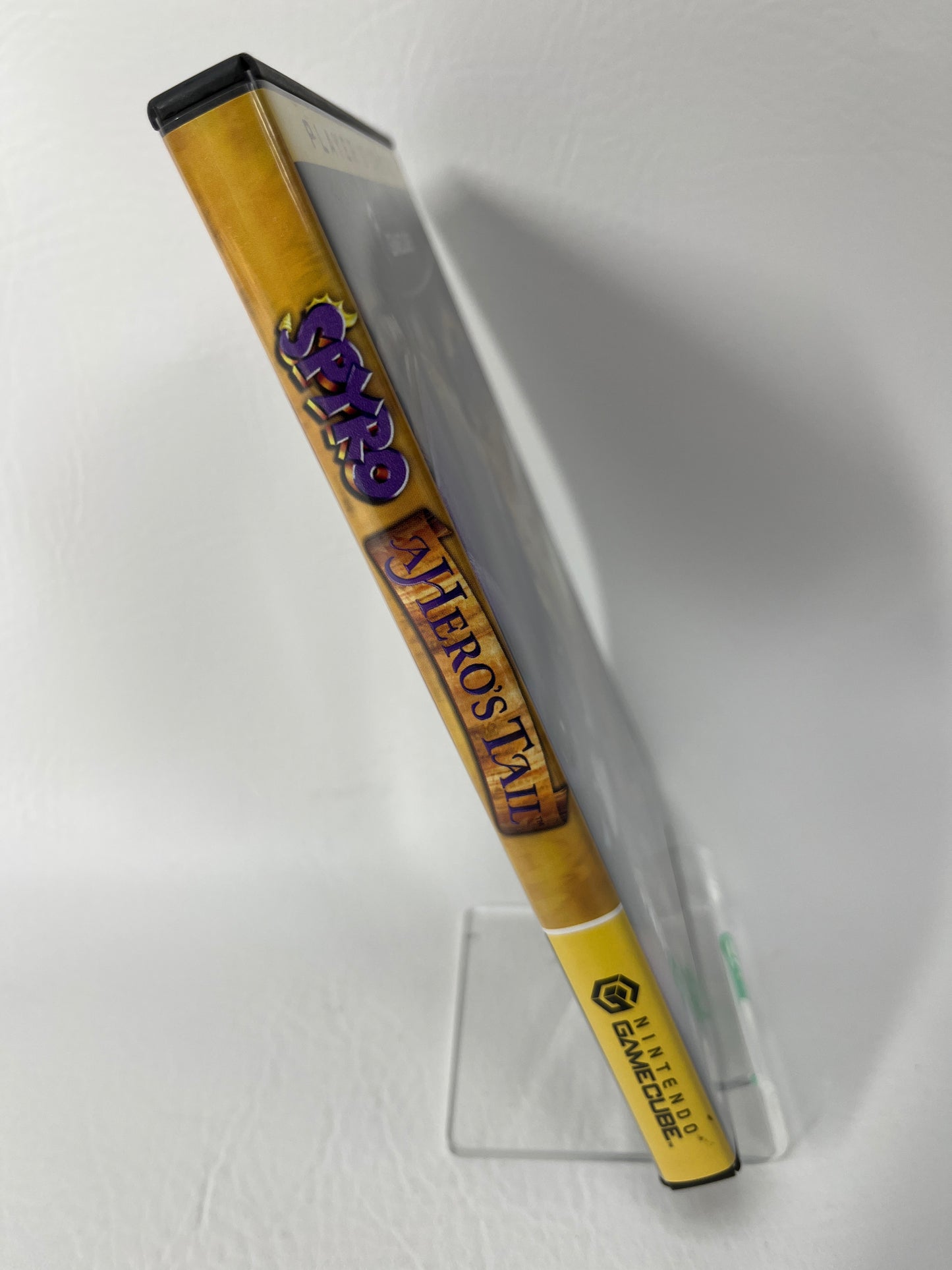Spyro A Hero's Tail (Nintendo GameCube, 2004)