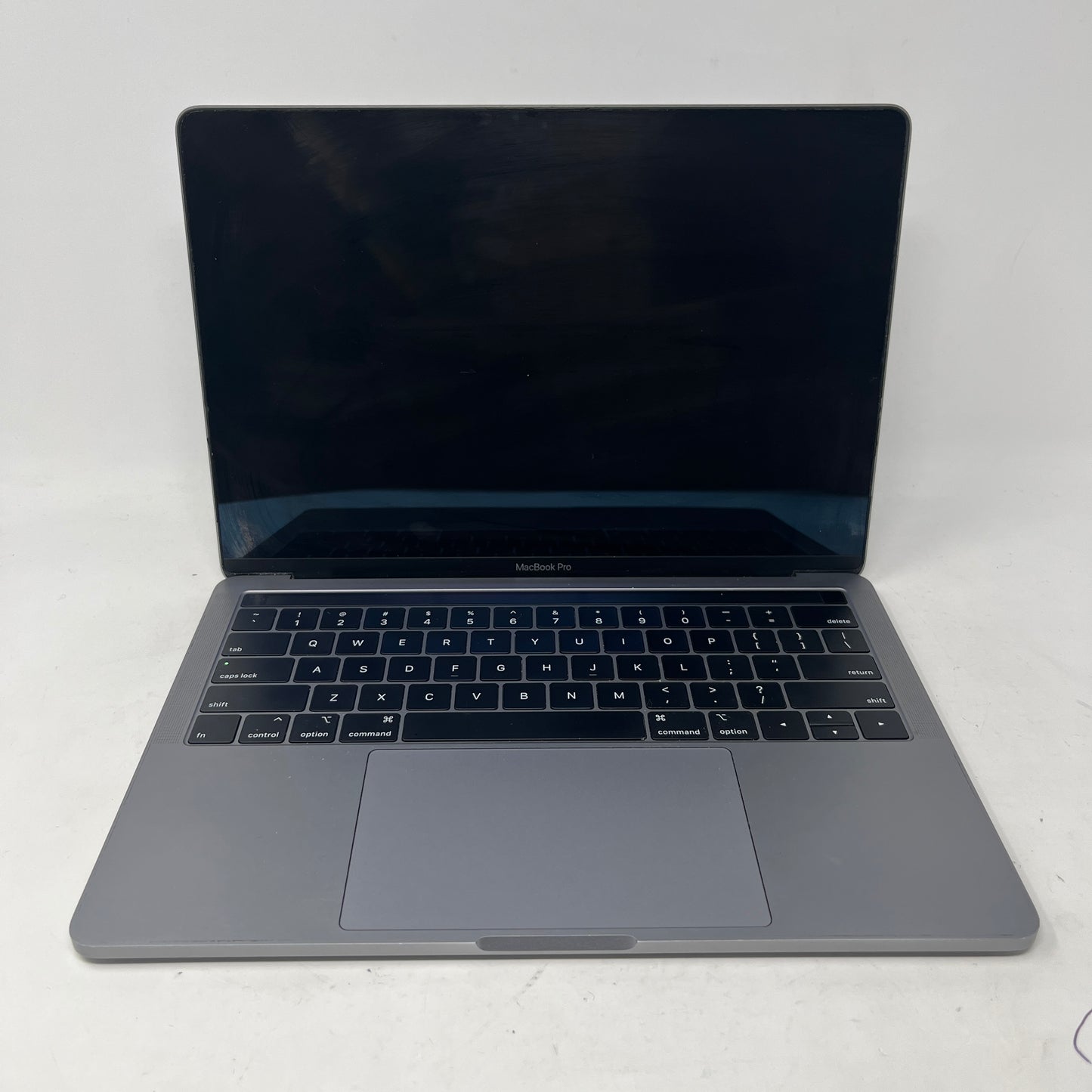 2018 Apple MacBook Pro 13.3" i5 2.3GHz 8GB RAM 250GB SSD Silver A1989