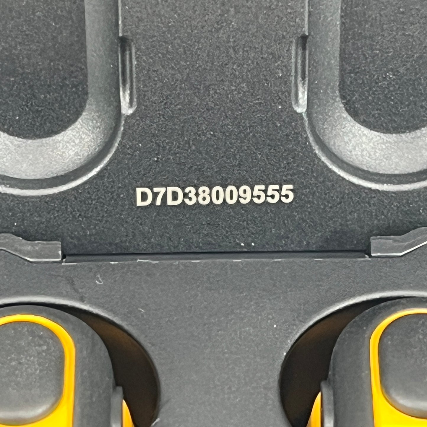 DeWalt DXMA1902097 Wireless Bluetooth Earbuds Yellow 190 2097 DW2