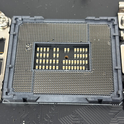 Broken MSI MAG Z790 Tomahawk WiFi DDR5 LGA 1700 Intel ATX Motherboard