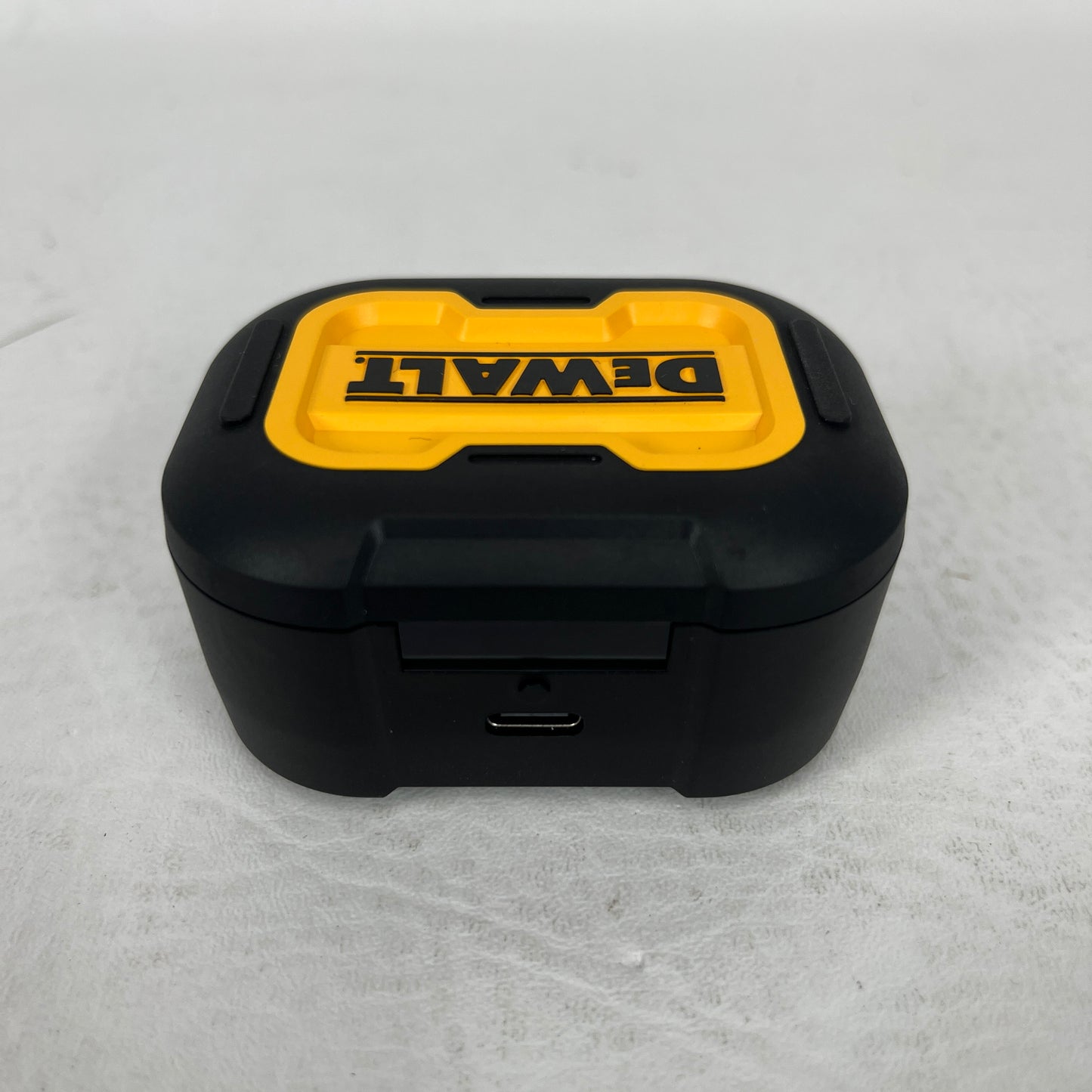 DeWalt DXMA1902097 Wireless Bluetooth Earbuds Yellow 190 2097 DW2