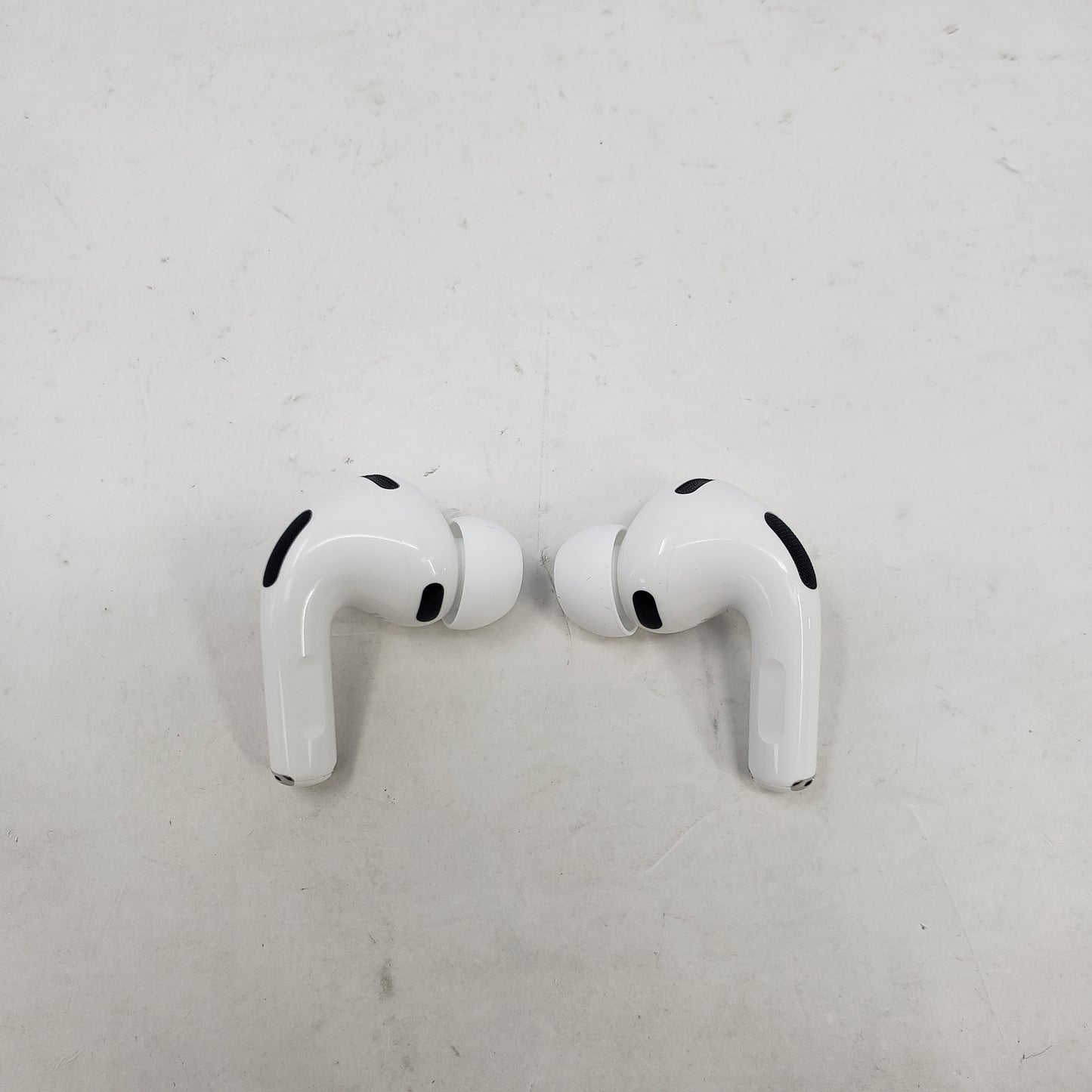 Apple AirPods Pro 3rd Gen with MagSafe Charging Case A3064 A3063 A3122 MFHP4LL/A