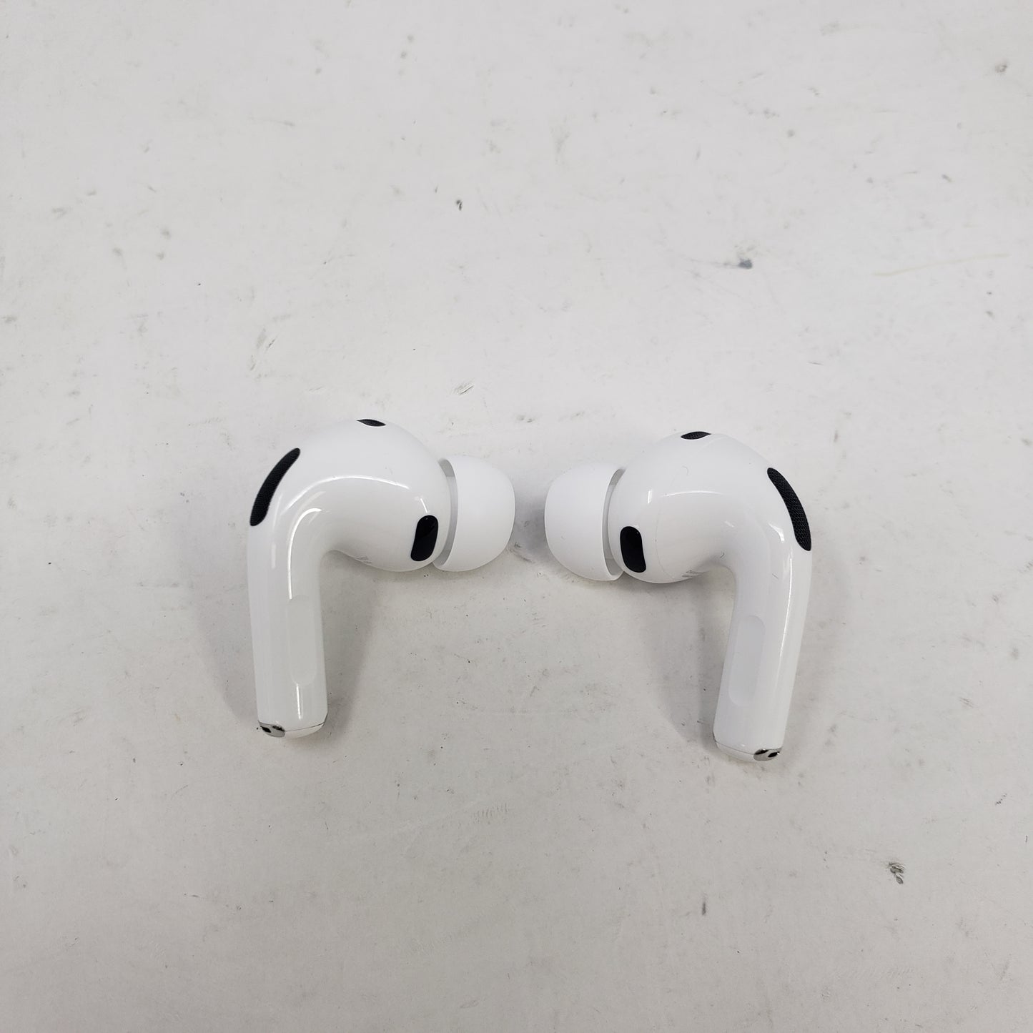 Apple AirPods Pro 3rd Gen with MagSafe Charging Case A3064 A3063 A3122 MFHP4LL/A