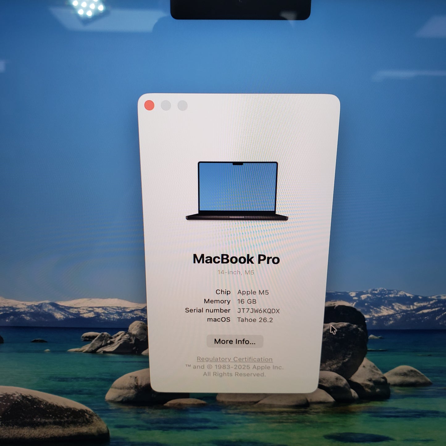 2025 Apple MacBook Pro 14" M5 10C GPU 4.61GHZ 16GB RAM 512GB SSD MDE04LL/A