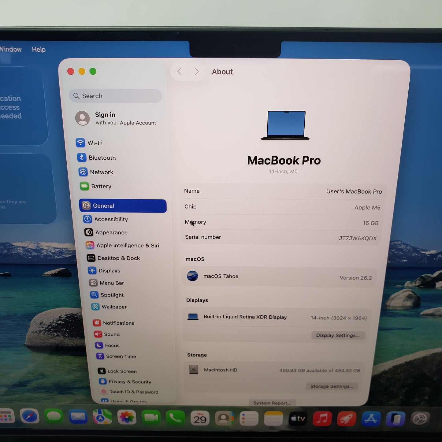 2025 Apple MacBook Pro 14" M5 10C GPU 4.61GHZ 16GB RAM 512GB SSD MDE04LL/A