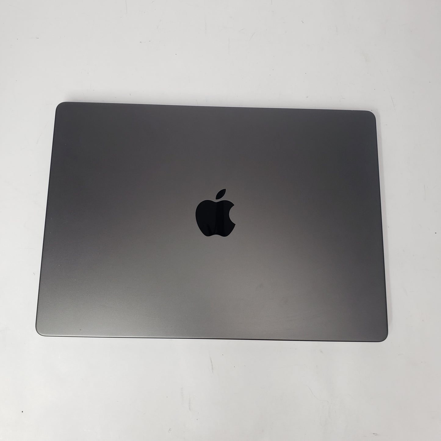 2025 Apple MacBook Pro 14" M5 10C GPU 4.61GHZ 16GB RAM 512GB SSD MDE04LL/A