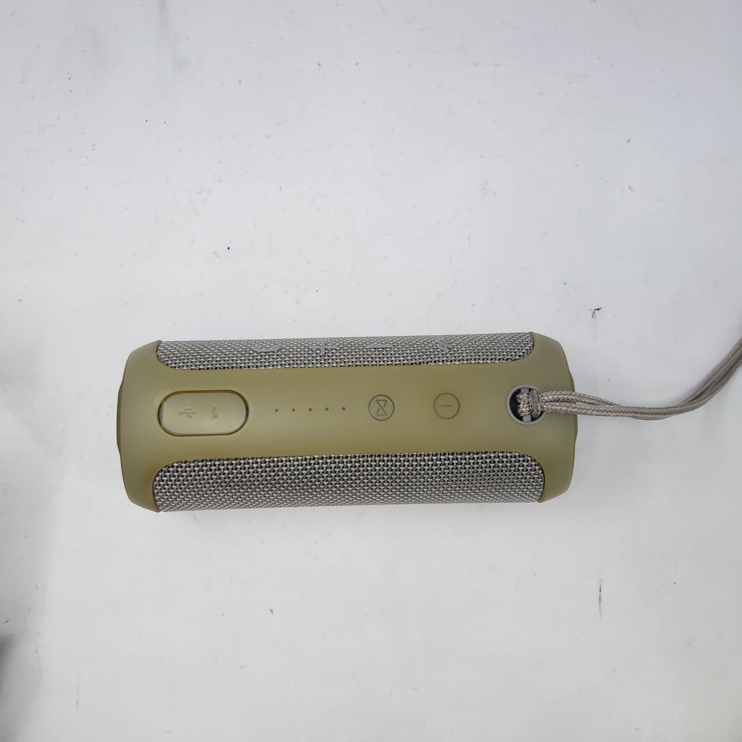 JBL Flip 3 Wireless Portable Bluetooth Speaker JBLFLIP3GRAY Camo