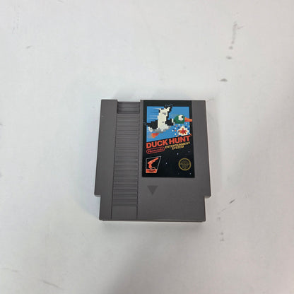 Nintendo NES Deluxe Set System Console w/ Rob the Robot CIB