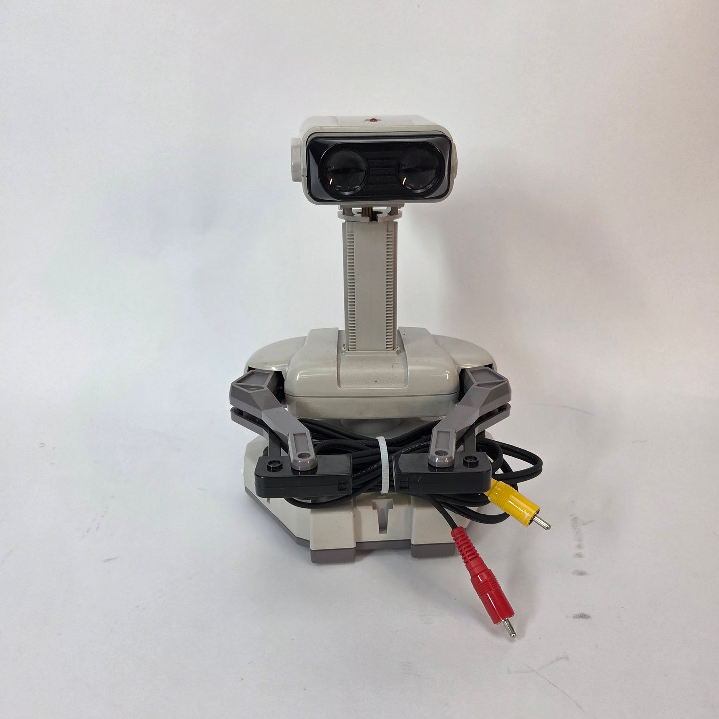 Nintendo NES Deluxe Set System Console w/ Rob the Robot CIB