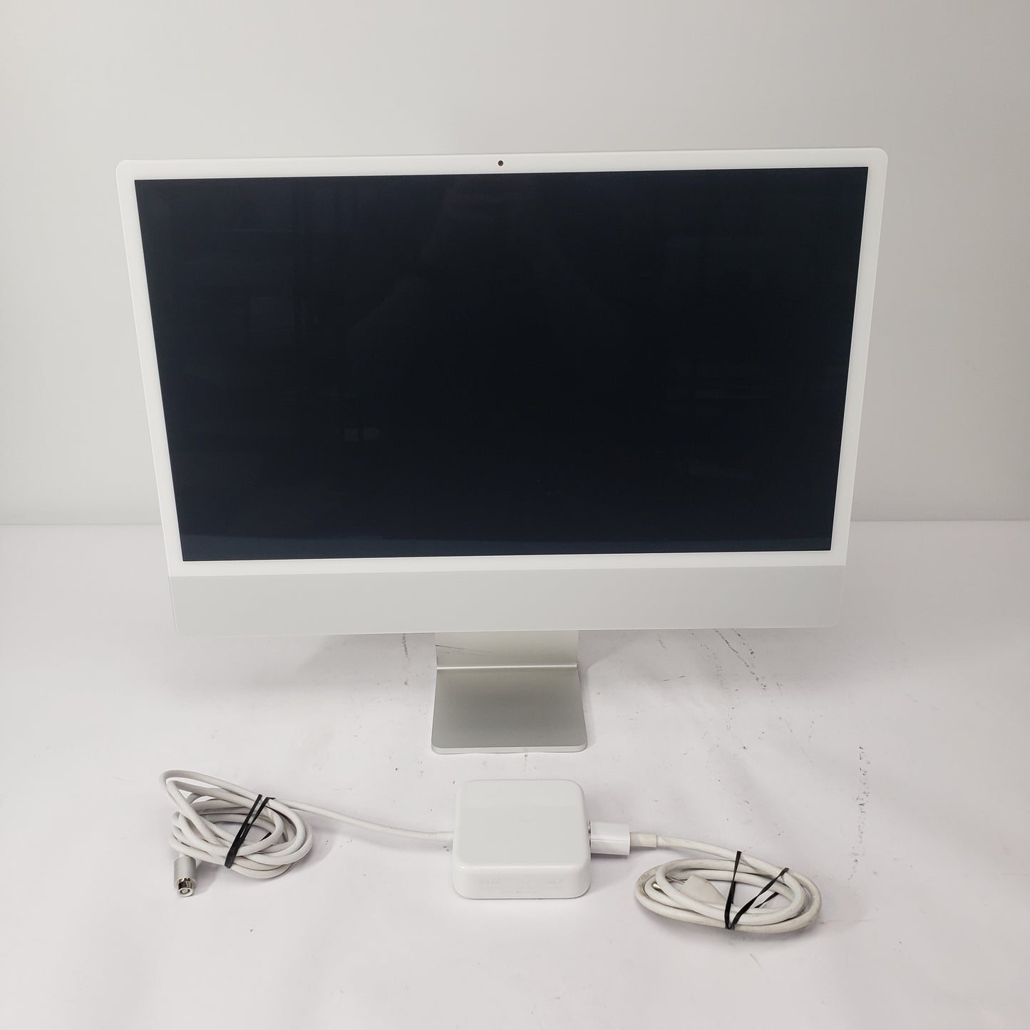 2021 Apple iMac 24" M1 8 Core 3.2GHz 8GB RAM 256GB SSD Silver MGPC3LL/A