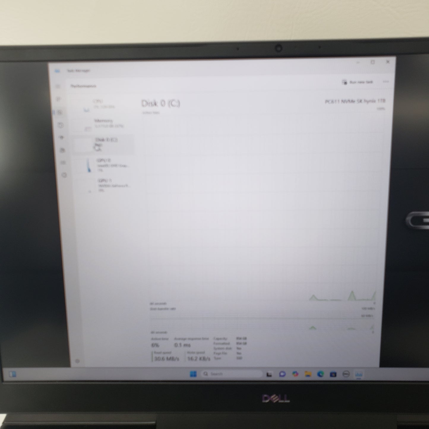Dell G7 7700 17.3" i7-10750H 2.6. 16GB RAM 1TB SSD GeForce RTX 2070