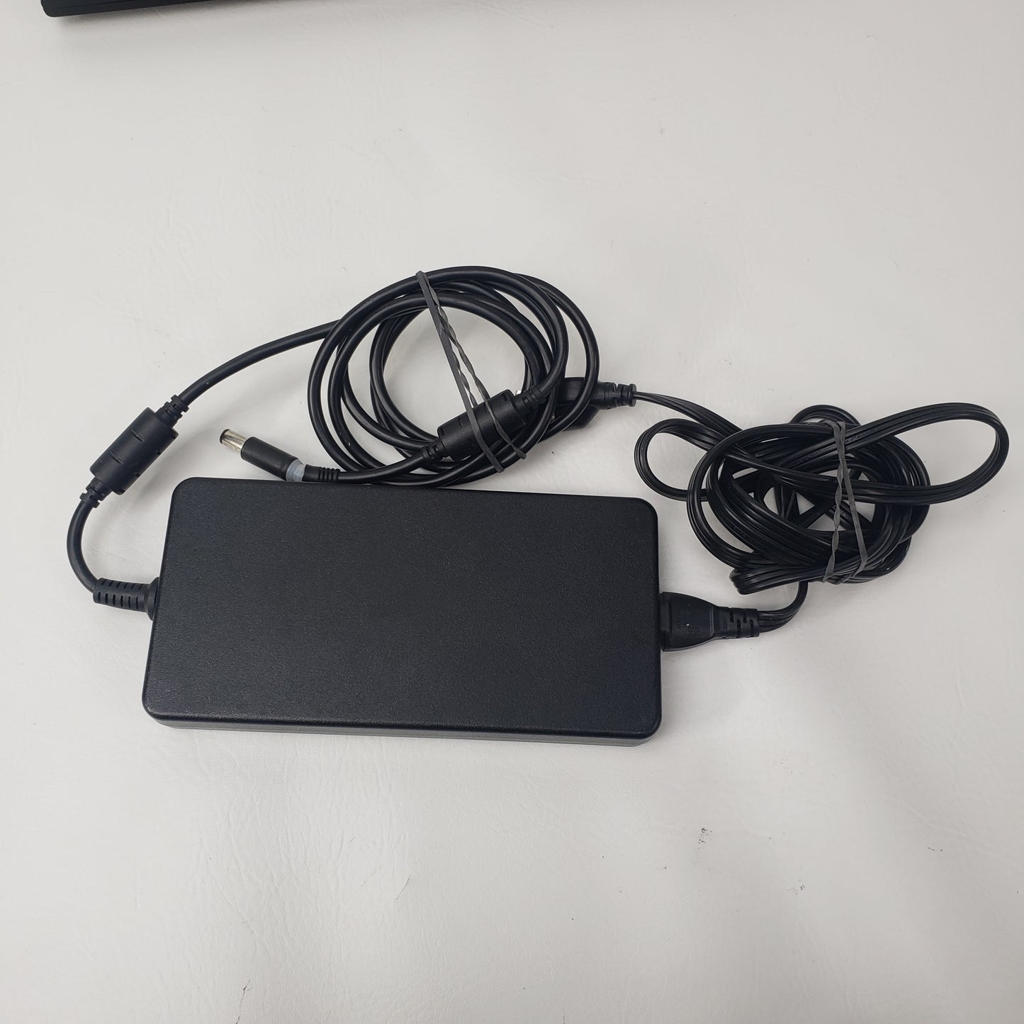 Dell G7 7700 17.3" i7-10750H 2.6. 16GB RAM 1TB SSD GeForce RTX 2070