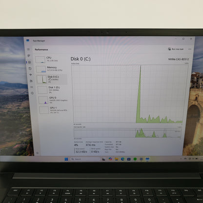 Razer Blade 15 RZ09 15.6" i7-10750H 2.6GHz 32GB RAM 2TB SSD 512GB SSD GeForce
