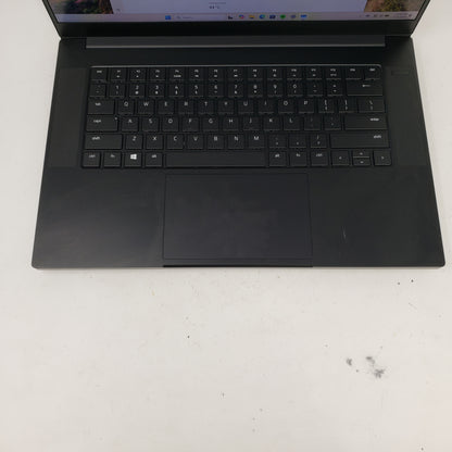 Razer Blade 15 RZ09 15.6" i7-10750H 2.6GHz 32GB RAM 2TB SSD 512GB SSD GeForce