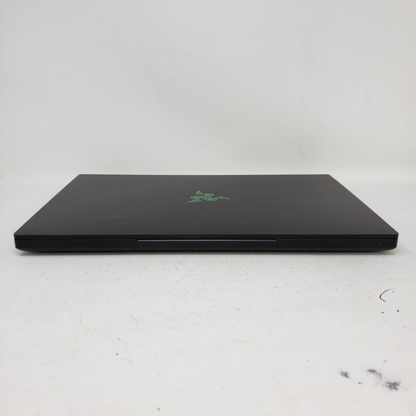 Razer Blade 15 RZ09 15.6" i7-10750H 2.6GHz 32GB RAM 2TB SSD 512GB SSD GeForce