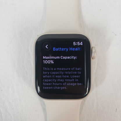 GPS Only Apple Watch SE 3 40MM Starlight Aluminum Starlight Sport Band MEH34LW/A