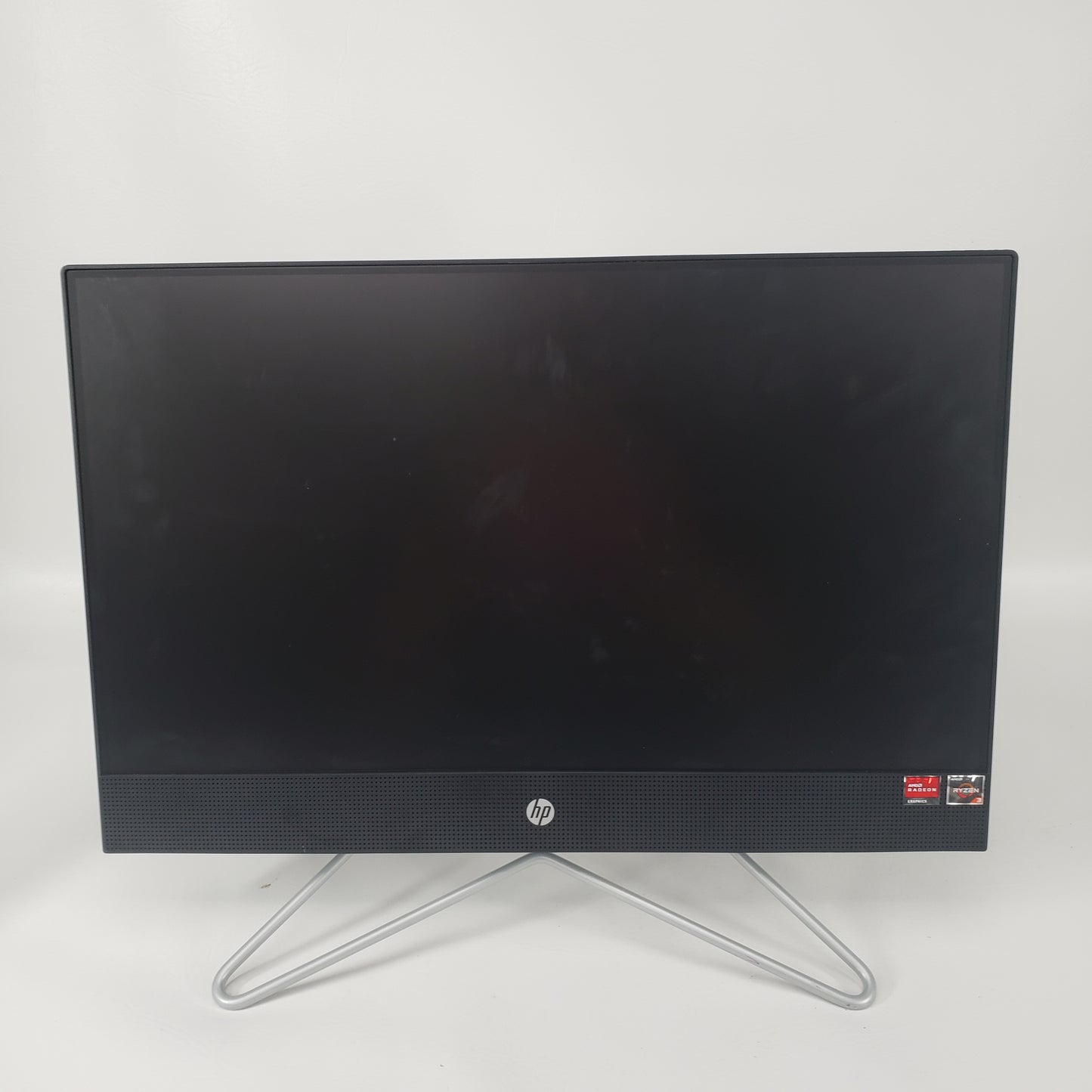 HP Touch All-In-One 22 CVUS8SG 21.5" Ryzen 3 3250U 2.60GHz 8GB RAM 1TB HDD