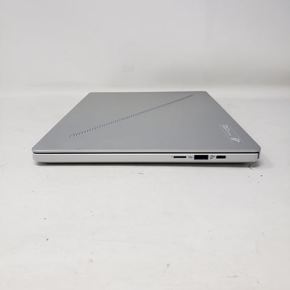 Asus ROG Zephyrus G14 GA403UV 14" Ryzen 9 8945HS 4.0GHz 16GB RAM 1TB SSD GeForce