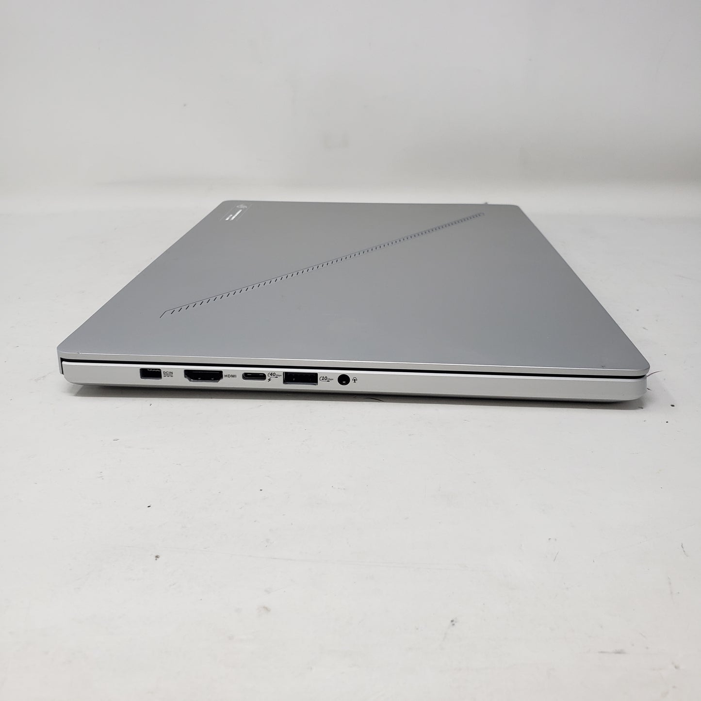 Asus ROG Zephyrus G14 GA403UV 14" Ryzen 9 8945HS 4.0GHz 16GB RAM 1TB SSD GeForce