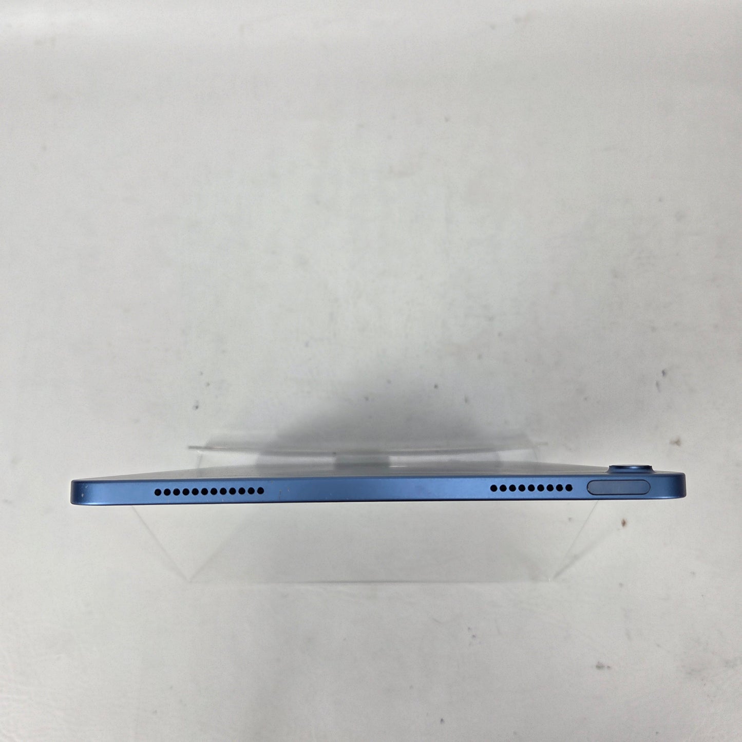 WiFi Only Apple iPad 11" (A16) 128GB Blue MD4A4LL/A