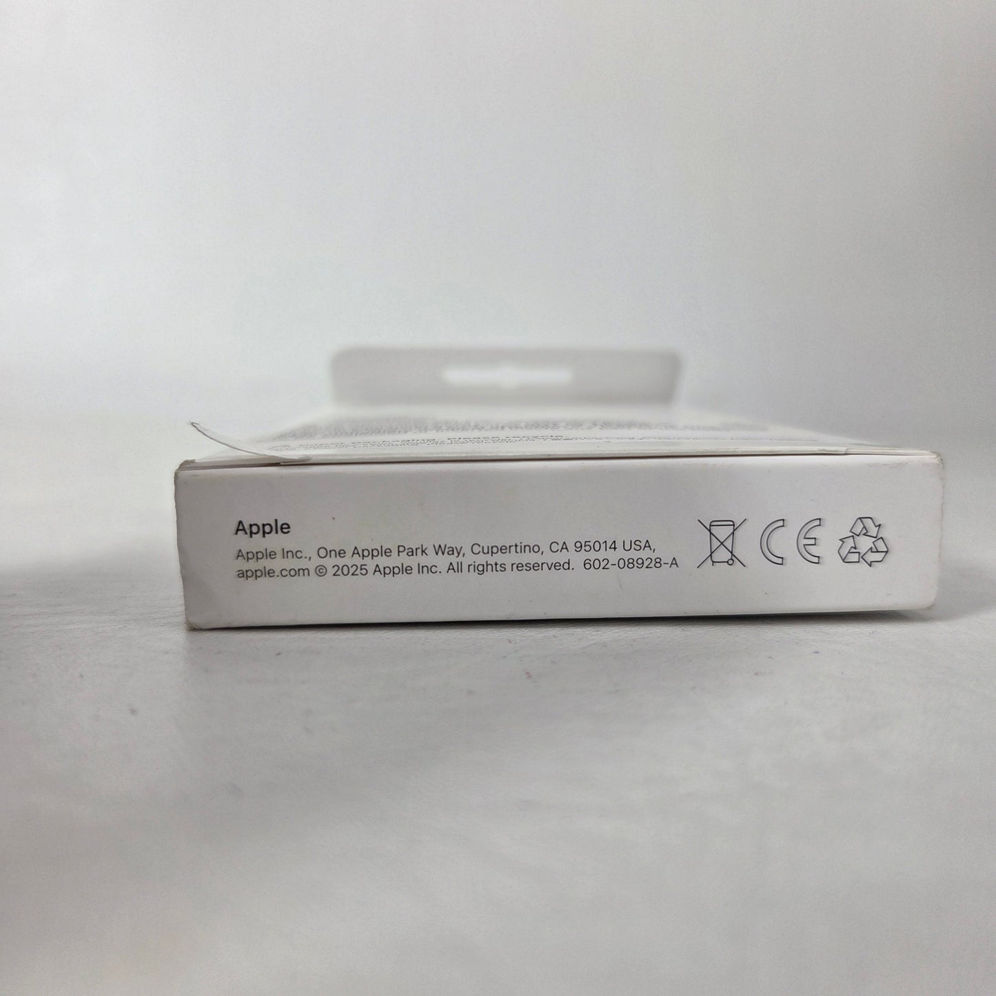 New Apple AirTag (1st Gen) 4 Pack White MX542LL/A 