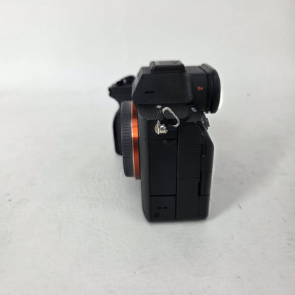 Sony Alpha A7 IV 33.0 MP Mirrorless Interchangeable Lens