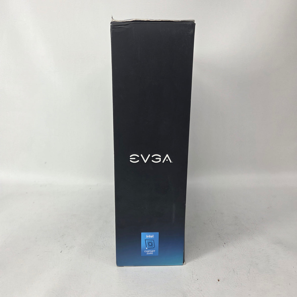 EVGA Z690 DARK Kingpin Intel LGA 1700 E-ATX DDR5 Motherboard Kingpin 