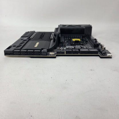 EVGA Z690 DARK Kingpin Intel LGA 1700 E-ATX DDR5 Motherboard Kingpin 