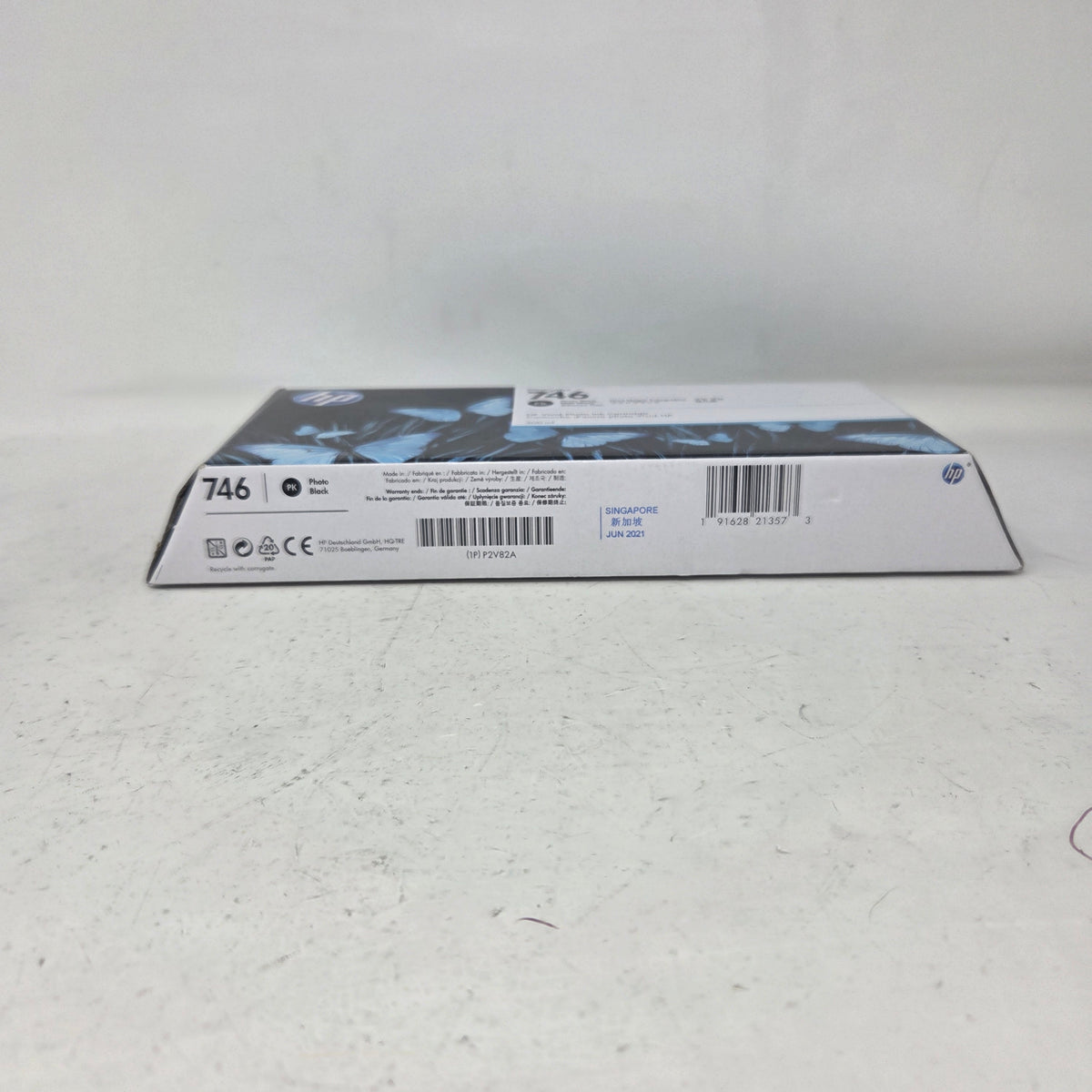 New HP 746 300ml P2V82A Photo Black DesignJet Ink Cartridge