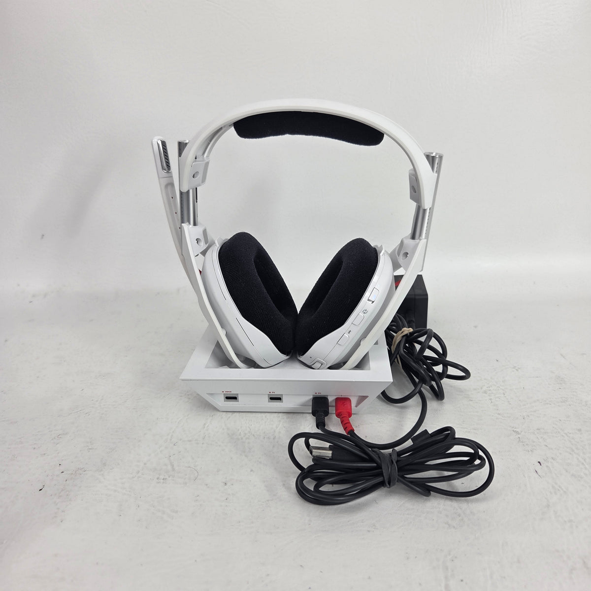 Logitech Astro A50 X LIGHTSPEED Wireless Gaming Headset & Base Station White