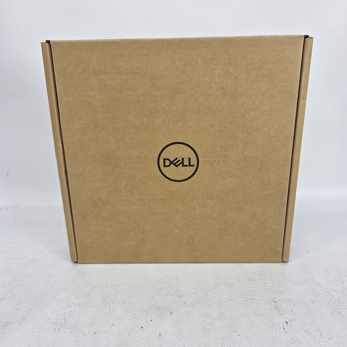 New Dell WD22TB4 180W Thunderbolt 4 Docking Station Black