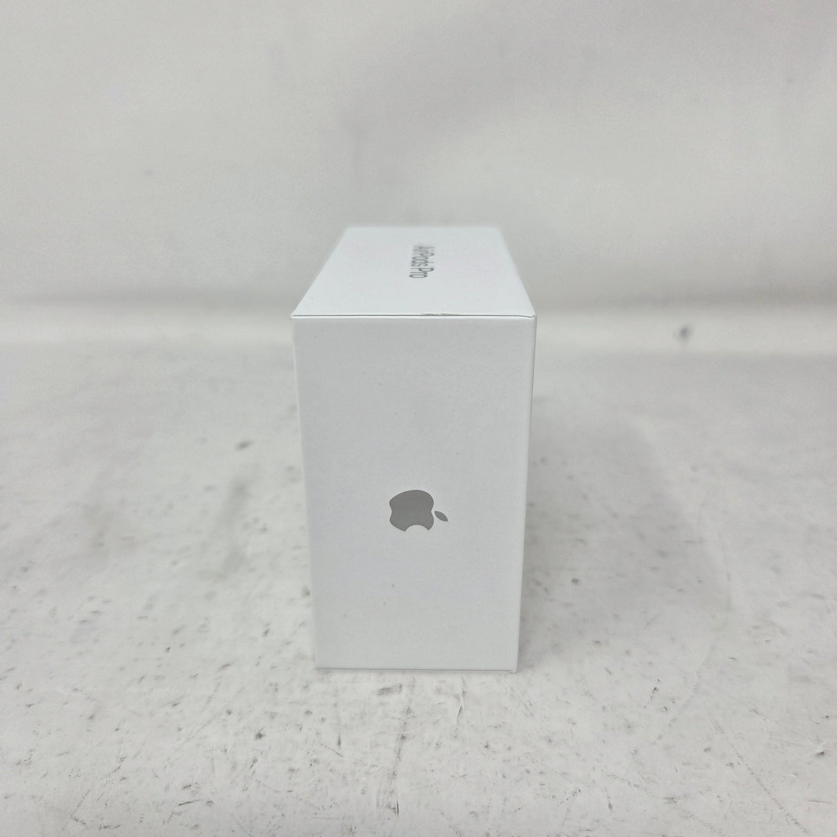 New Apple AirPods Pro 3rd Gen with MagSafe Charging Case A3064 A3063 A3122 MFHP4ZM/A