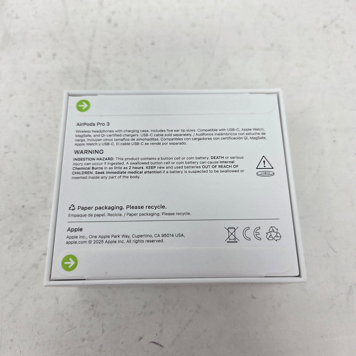 New Apple AirPods Pro 3rd Gen with MagSafe Charging Case A3064 A3063 A3122 MFHP4ZM/A
