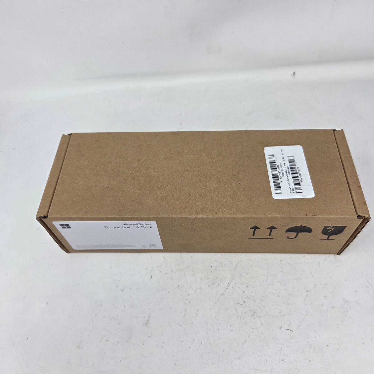 New Microsoft T8I-00001 96 Watts Thunderbolt 4 Docking Station Black