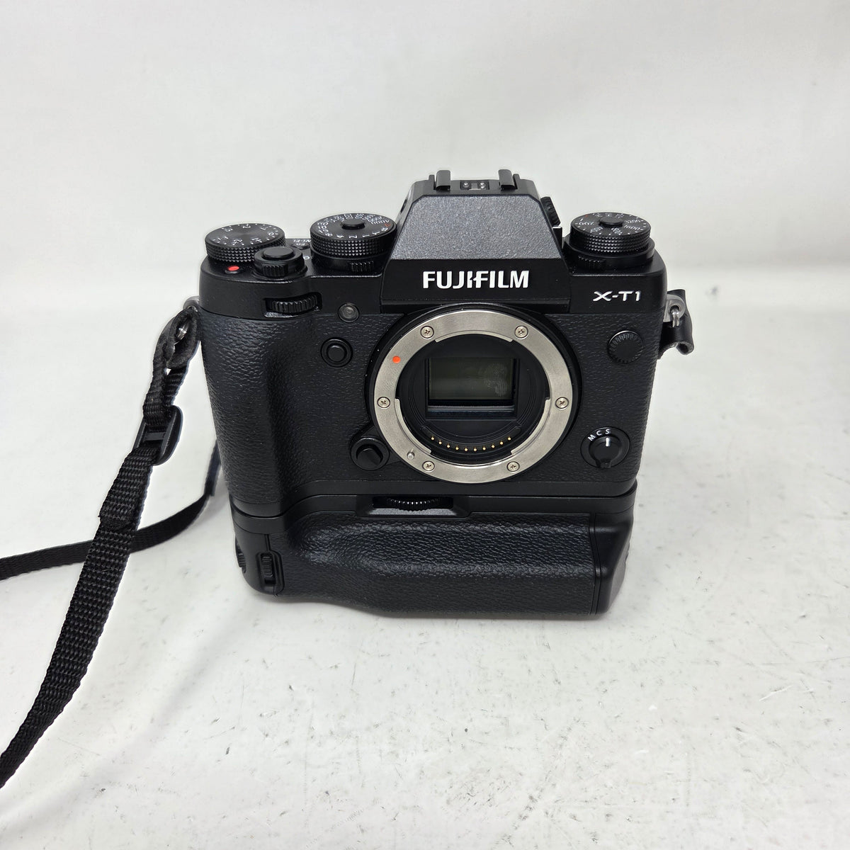 Fujifilm X-T1 16.3 MP Mirrorless Camera Body Black