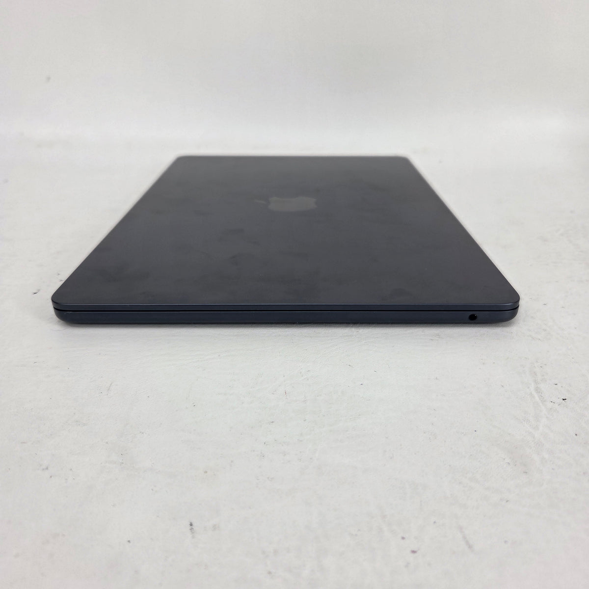 2024 Apple MacBook Air 13.6" M3 8C GPU 4.0GHz 8GB RAM 256GB SSD A3113