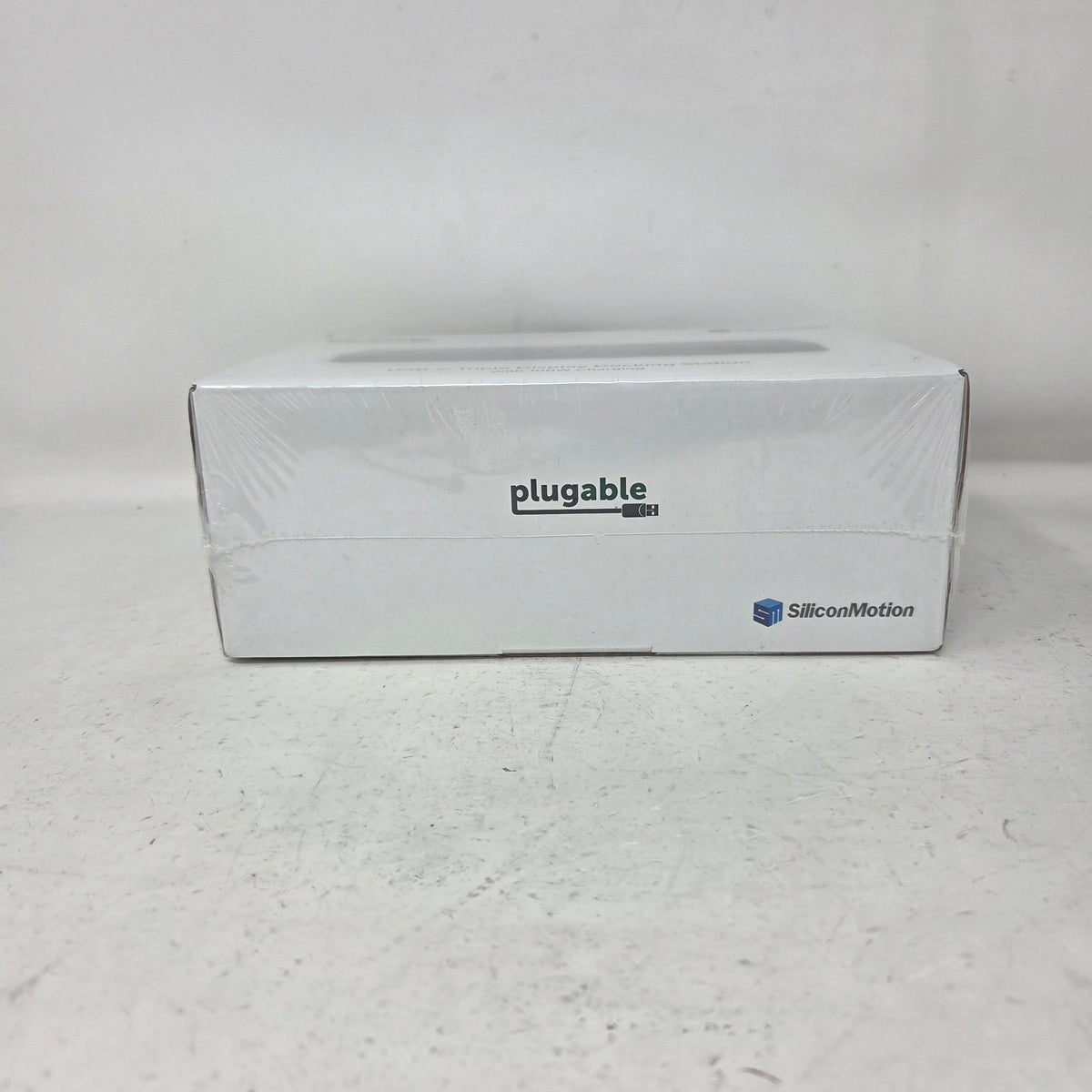  New Plugable USB-C Triple Display Docking Station 100W Charging