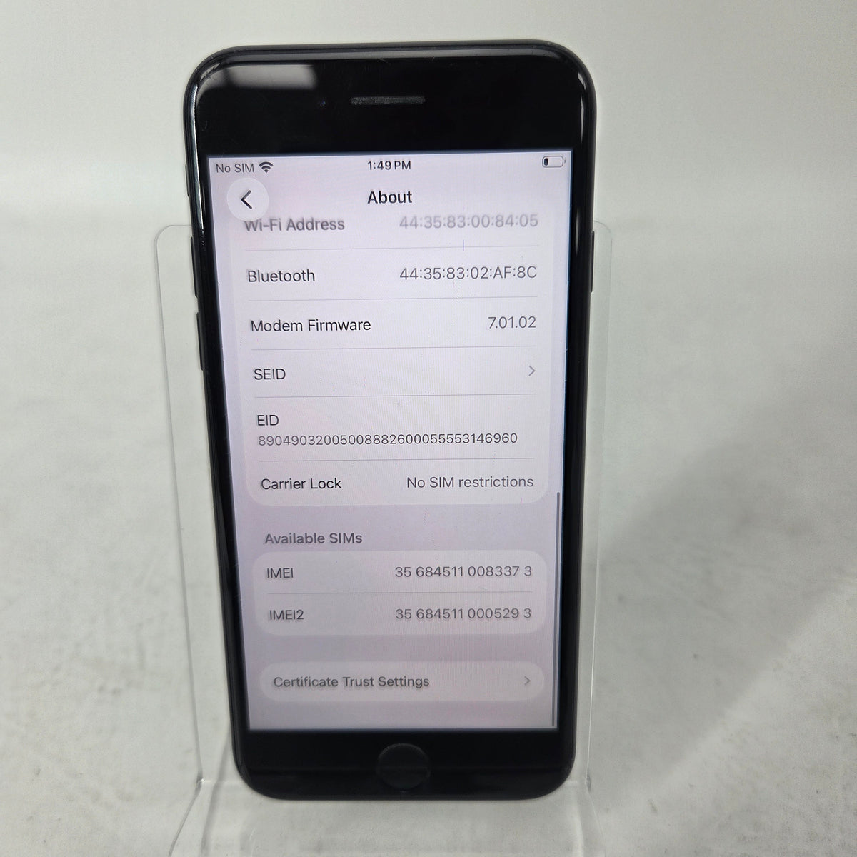 Factory Unlocked Apple iPhone SE 2nd Gen 64GB Black MHG43LL/A