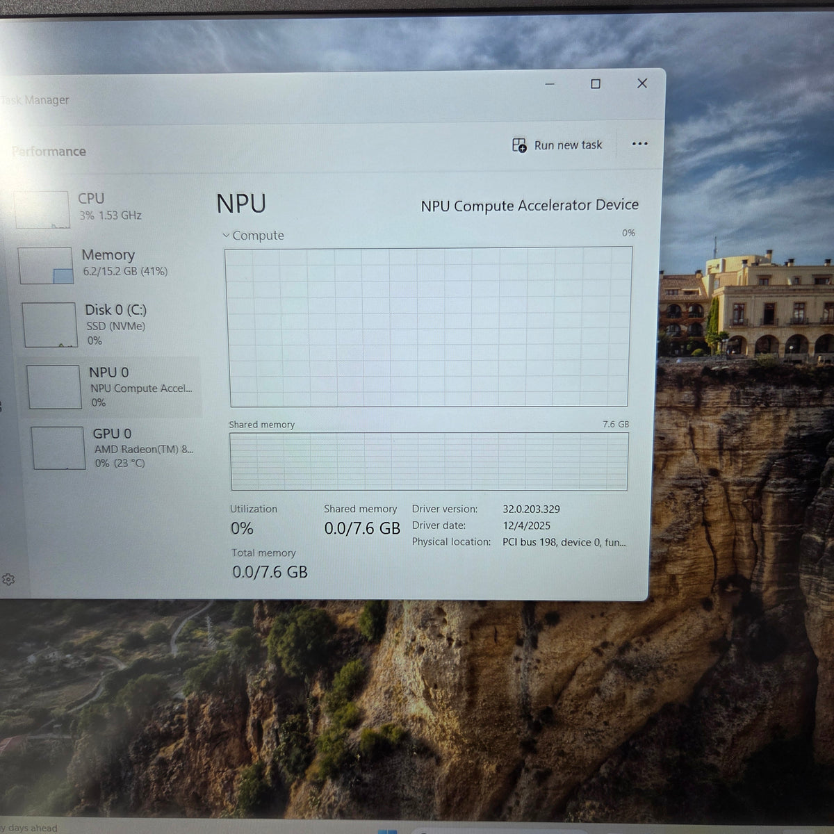 Dell Pro 16 Plus VJOL5GD 16" Ryzen AI 5 Pro 2.0GHz 16GB RAM 512GB SSD GeForce 