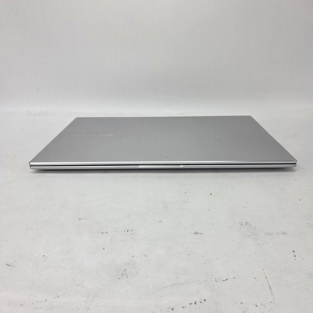 Asus Vivobook 17 X1703ZA 17.3" i3-1220P 1.5GHz 8GB RAM 256GB SSD