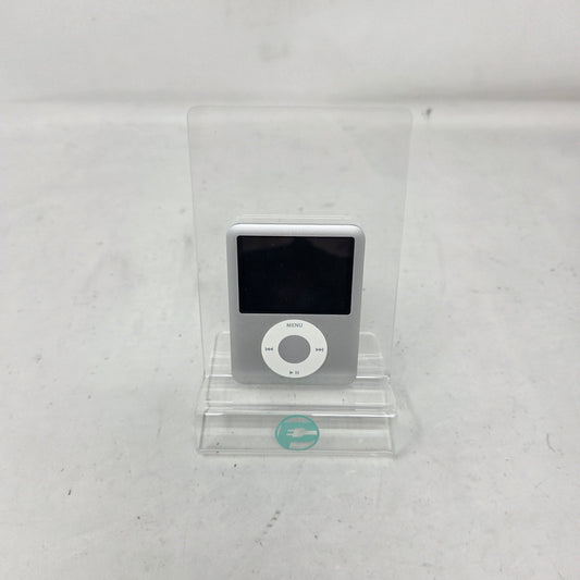 Apple iPod Nano 3rd Gen 4GB Silver A1236