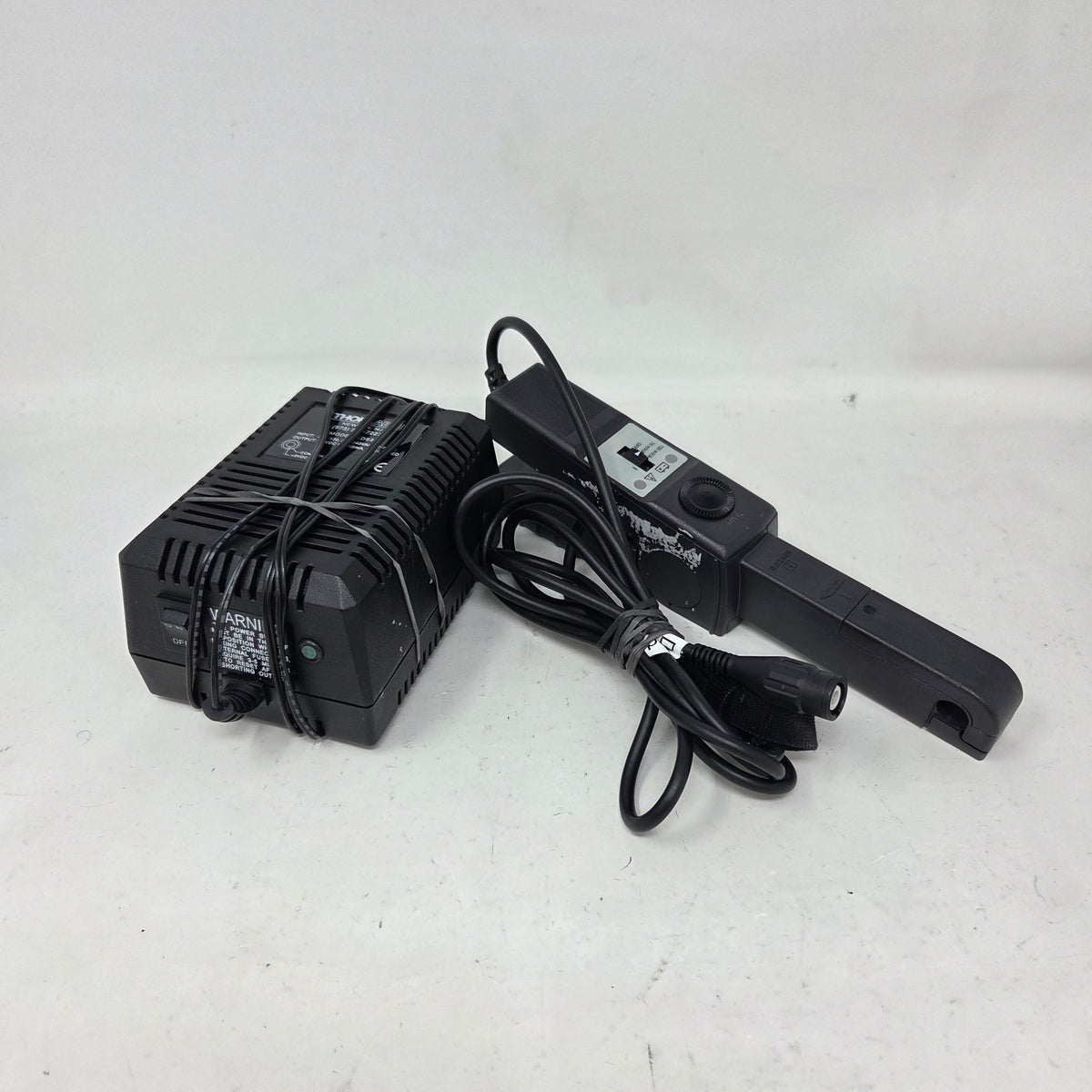Tektronix A622 AC DC Current Clamp Probe
