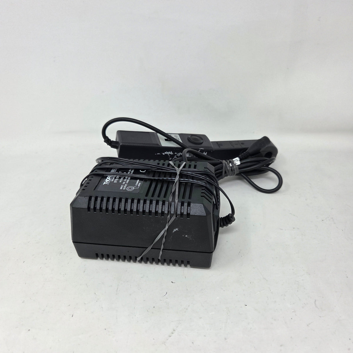 Tektronix A622 AC DC Current Clamp Probe