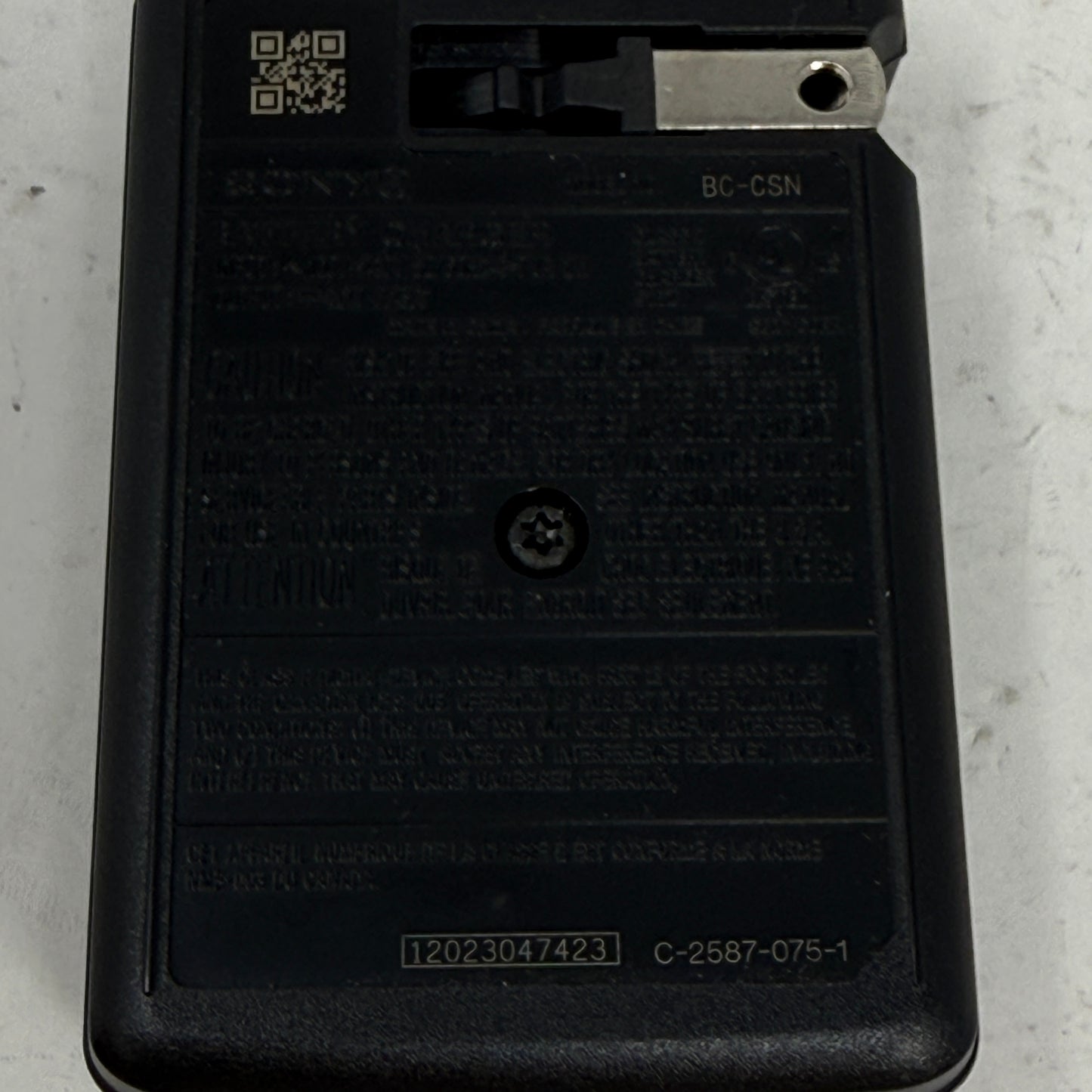 Sony Cyber-shot DSC-W690 Digital Camera