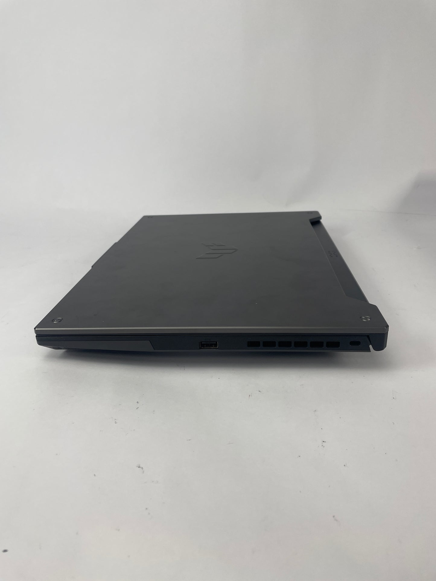 ASUS F15 GAMING FX507ZM-ES74 i7-12700H 2.3GHz 16GB RAM 1TB SSD GeForce RTX 3060